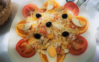 Remojon Granadino: salade d’orange,échalotteet cabillaud